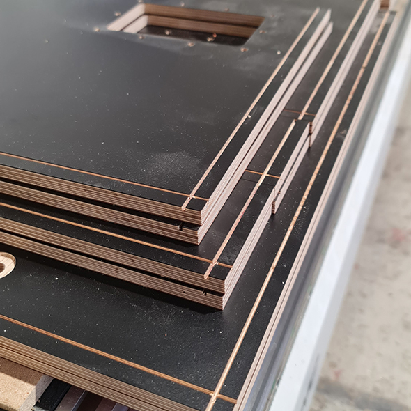 Flightcase planken gefreesd - Orange Cases